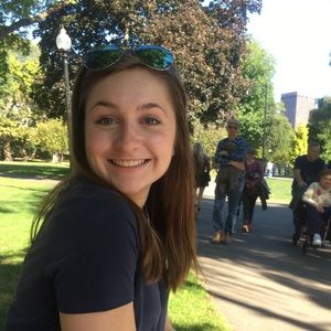 Meet your Posher, Leah